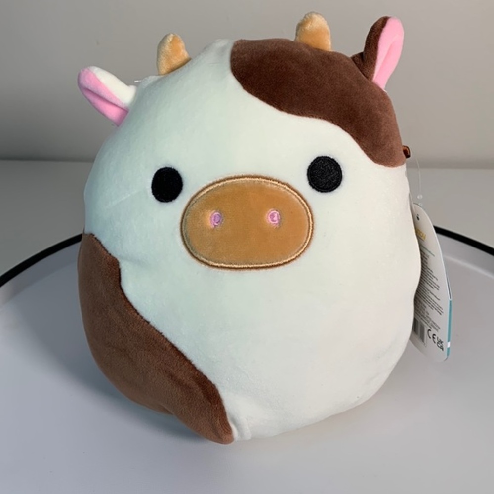Squishmallows Ronnie Cow 7”